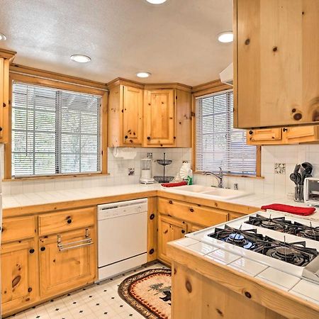 The Knotty Pine Cottage In Big Bear, 4 Mi To Ski Big Bear City Ngoại thất bức ảnh