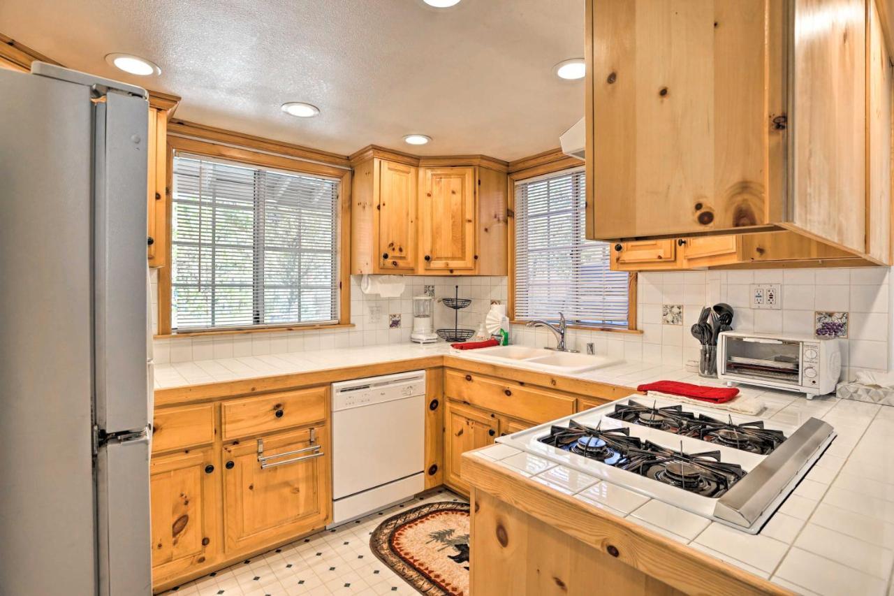 The Knotty Pine Cottage In Big Bear, 4 Mi To Ski Big Bear City Ngoại thất bức ảnh
