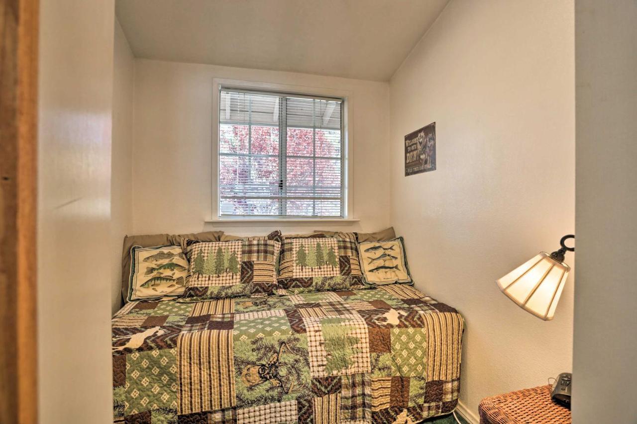 The Knotty Pine Cottage In Big Bear, 4 Mi To Ski Big Bear City Ngoại thất bức ảnh